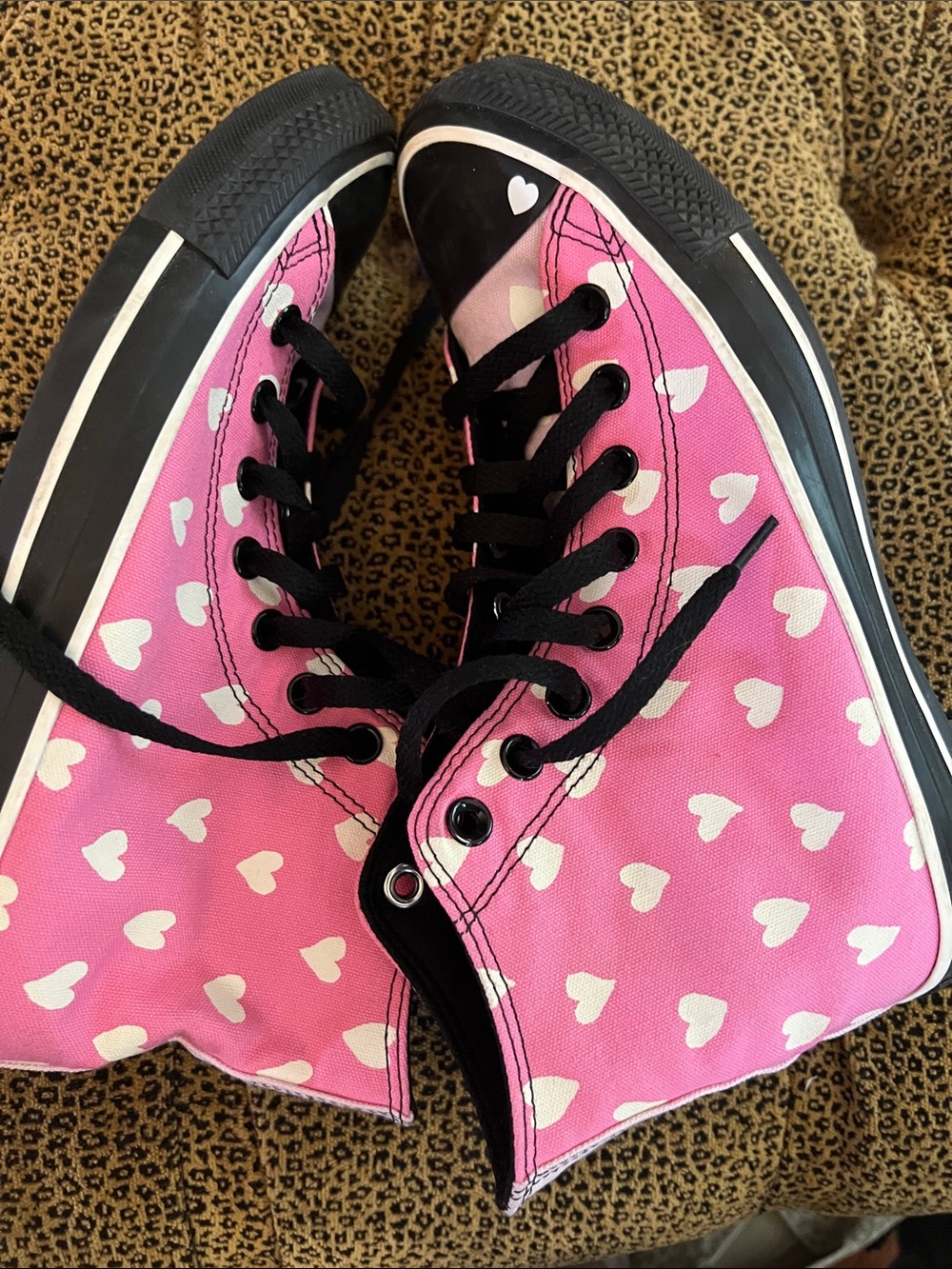 Converse Twisted Hearts Peony Pink High-Top Sneakers with Black Womens 9/ Mens 7 - Picture 8 of 12